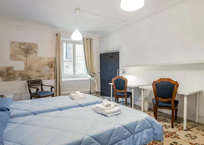 Appartamento Valbona Nel Cuore Di Urbino