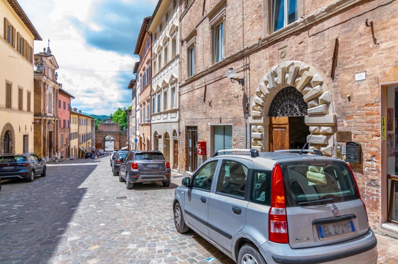 Valbona Nel Cuore Di Apartment Urbino